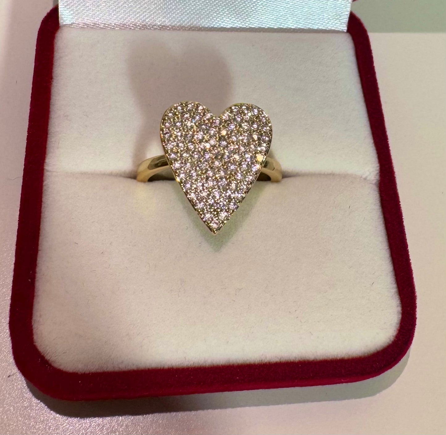 Anello “Cuore Grande Gold”