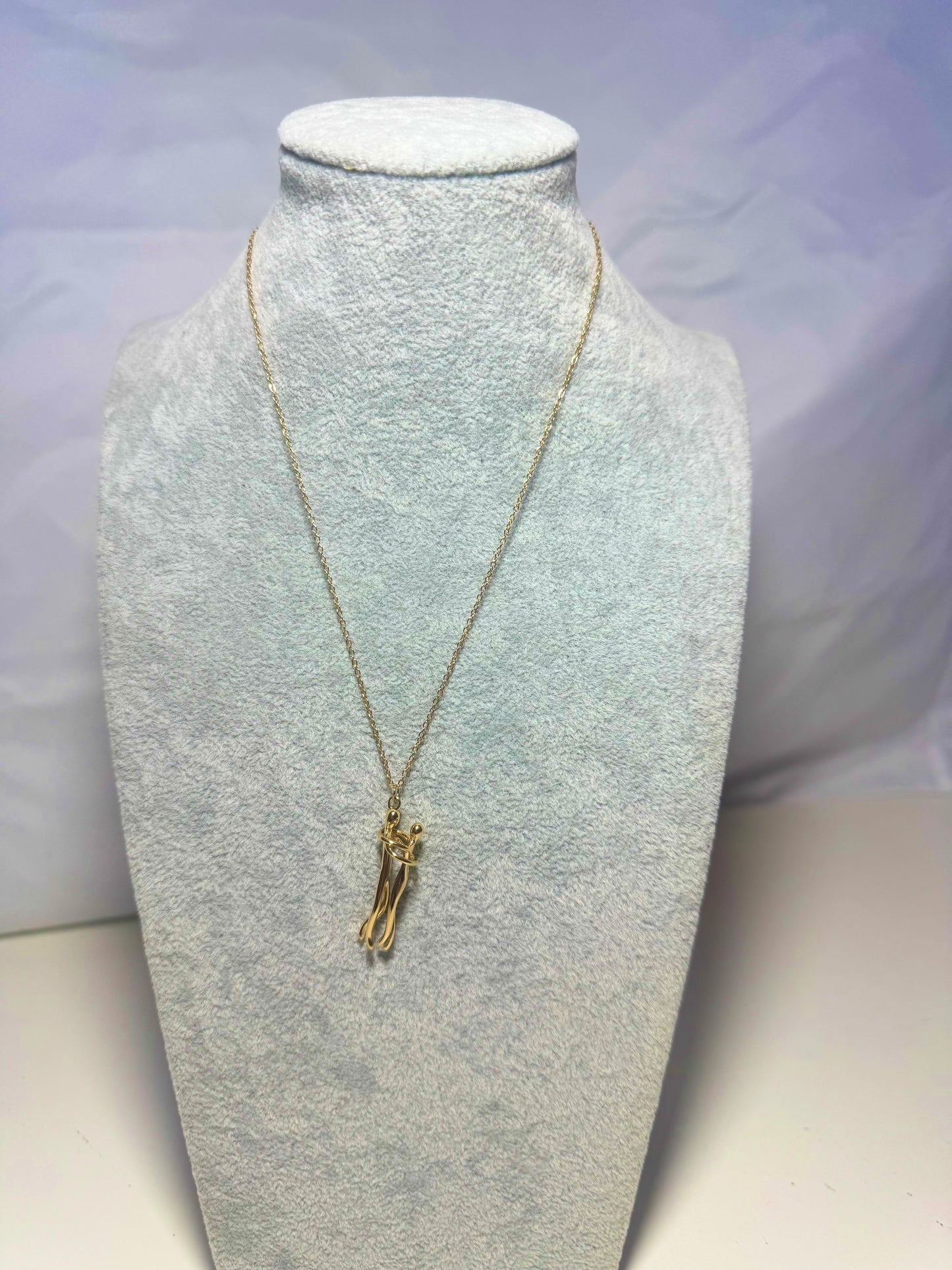 Collana “abbraccio”
